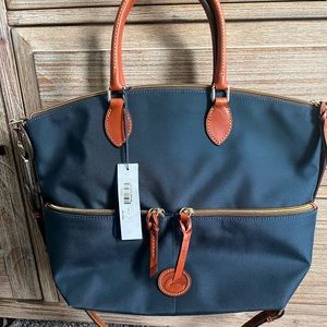 Dooney & Bourke Large Pocket Tote in Navy